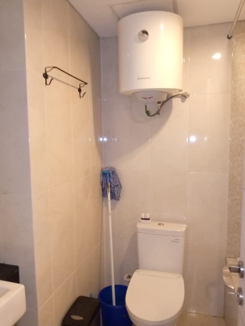 Unit 1 BR Apartemen Trivium Terrace Tower Suite Disewakan di Lippo Cikarang